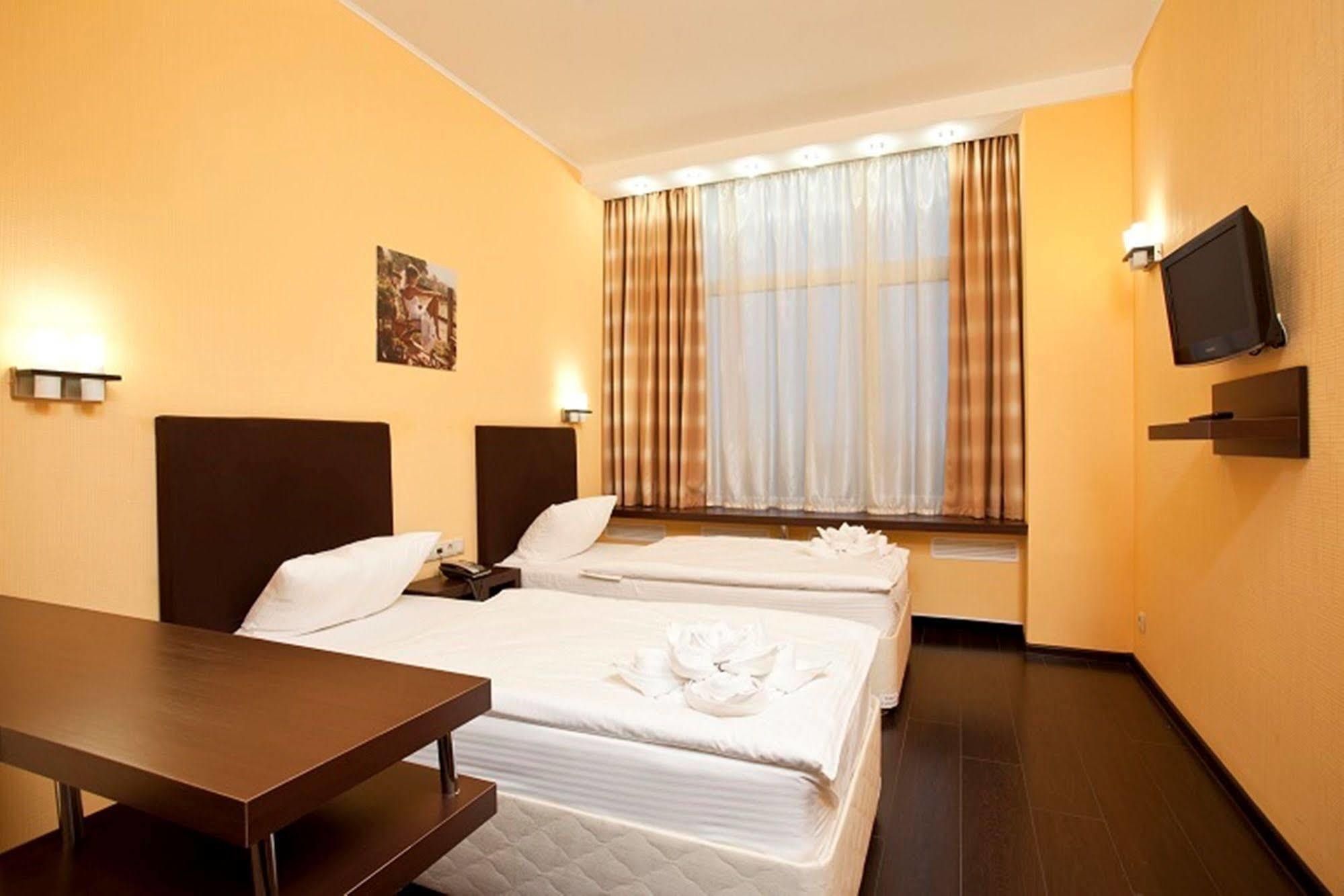 Sunflower Hotel Rumyantsevo Rumyantsevo  ภายนอก รูปภาพ